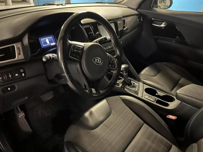 Svart Begagnad 2018 Kia Niro Advance SUV | 180 000 kr (Lite dyr) - Bild 1/4