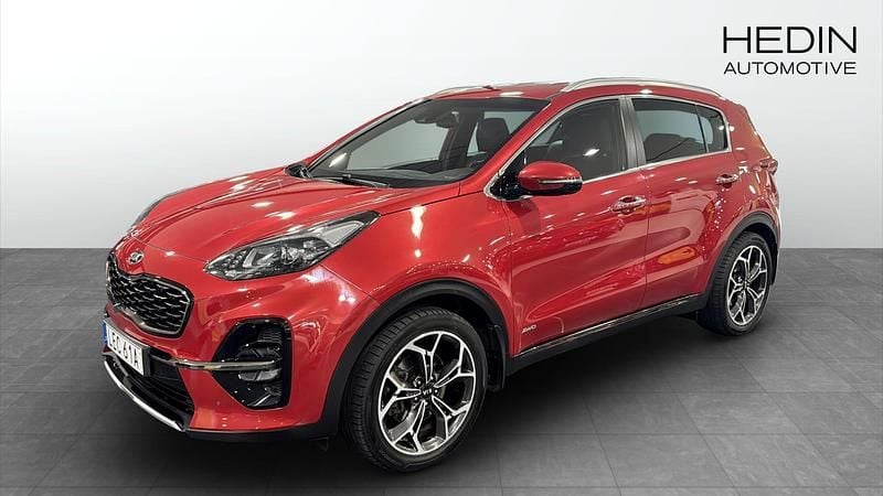 Röd metallic Begagnad 2019 Kia Sportage GT-Line SUV | 234 900 kr (Marknadspris) - Bild 1/4