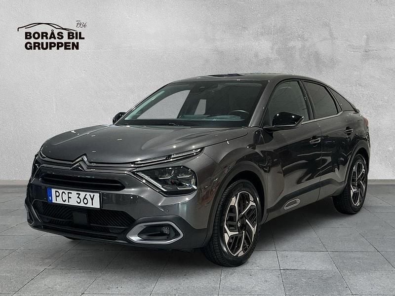 Grå Begagnad 2024 Citroën C4 PureTech Halvkombi | 219 000 kr (Bra pris) - Bild 1/4