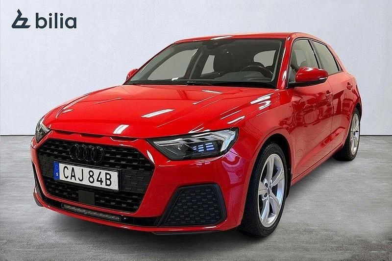 Röd (misanoröd pärleffekt) Begagnad 2019 Audi A1 Sportback Proline Halvkombi | 179 900 kr (Marknadspris) - Bild 1/4