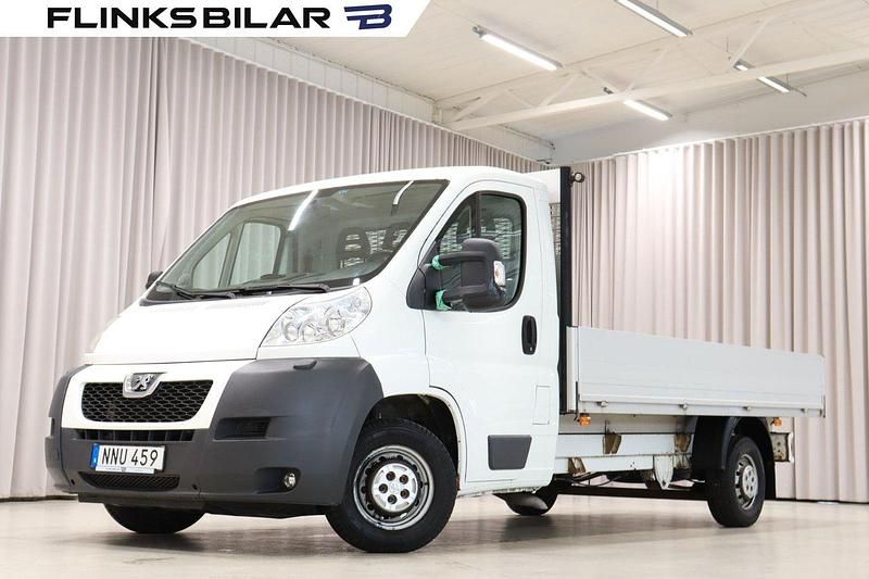 Vit Begagnad 2014 Peugeot Boxer Van | 119 900 kr (Marknadspris) - Bild 1/4
