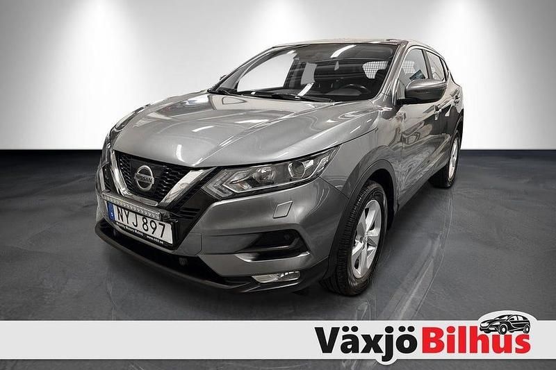 Grå Begagnad 2017 Nissan Qashqai SUV | 129 900 kr (Marknadspris) - Bild 1/4
