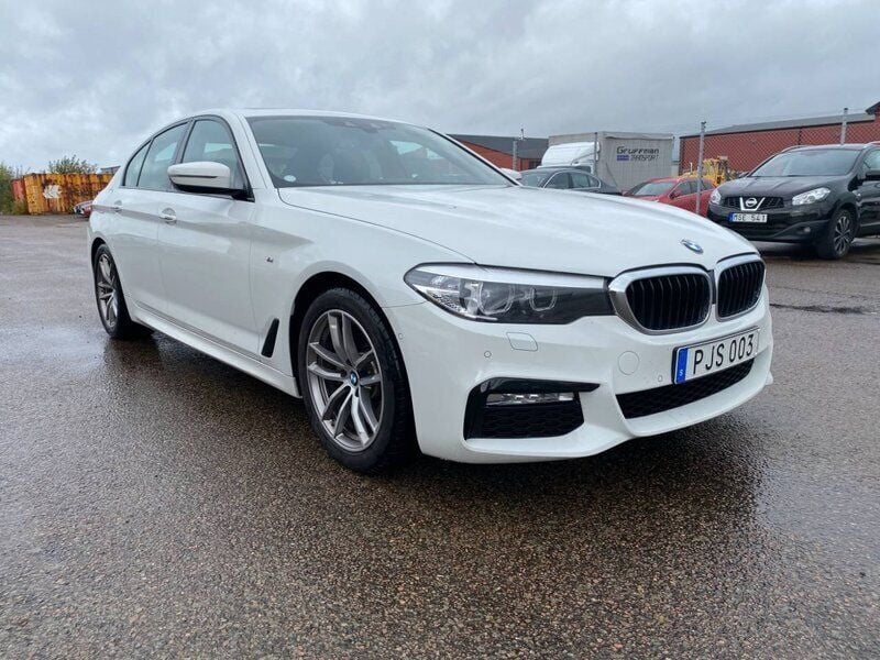 Begagnad BMW 520 M Sport 191 HK (140 kW) 2017 Vit Sedan