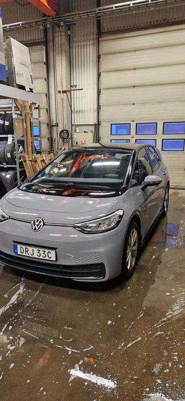 Begagnad VW ID.3 Pro Performance 150 kW (204 HK) 2021 Halvkombi