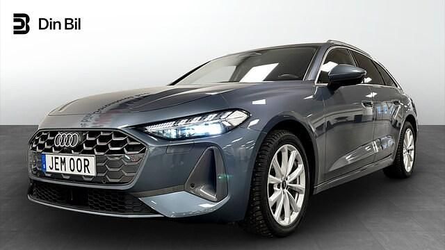 Blå Begagnad 2024 Audi A5 Advanced Kombi | 539 000 kr (Marknadspris) - Bild 1/4