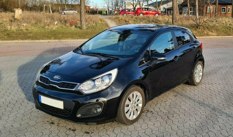 Sald Kia Rio Rio 1 2 Edition Komf Begagnad 14 4 500 Mil I Kavlinge