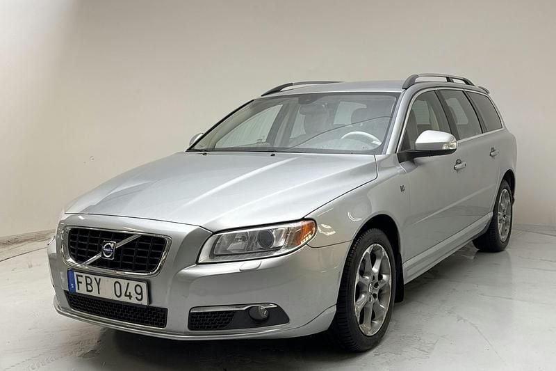 Silver Begagnad 2009 Volvo V70 Ocean Race Kombi | 69 000 kr - Bild 1/4