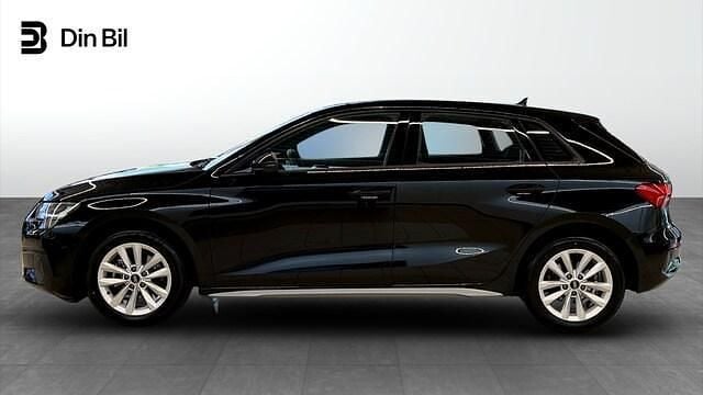 Brilliantsvart Begagnad 2023 Audi A3 Proline | 289 000 kr (Lite dyr) - Bild 1/2
