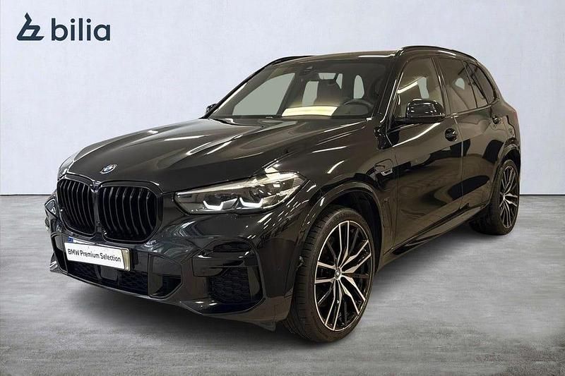 Svart Begagnad 2022 BMW X5 M Sport SUV | 599 000 kr (Bra pris) - Bild 1/4