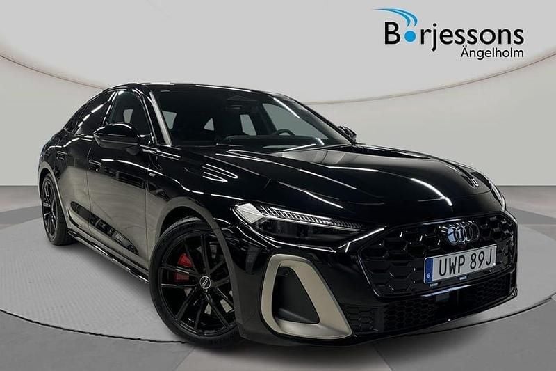 Ny Audi A5 S-Line 371 HK (272 kW) 2025 Svart Sedan