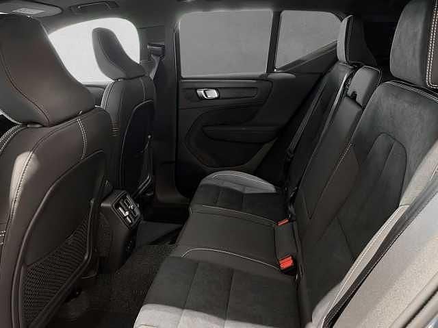 Ny Volvo EX40 Performance 324 kW (441 HK) 2026 Grön SUV