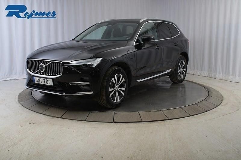 Begagnad Volvo XC60 Core 349 HK (256 kW) 2024 Svart SUV