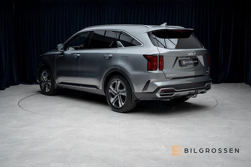 Begagnad Kia Sorento Advance 265 HK (194 kW) 2023 Grå SUV