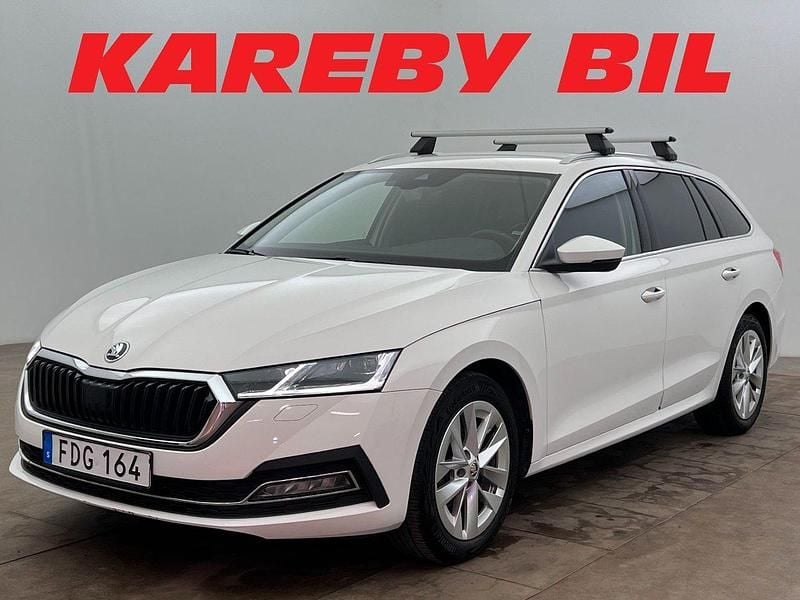Vit Begagnad 2020 Skoda Octavia Style Kombi | 204 900 kr (Marknadspris) - Bild 1/4