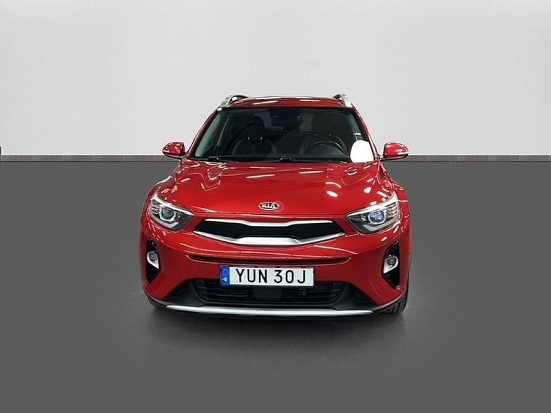 Begagnad Kia Stonic Advance 120 HK (88 kW) 2019 Röd SUV