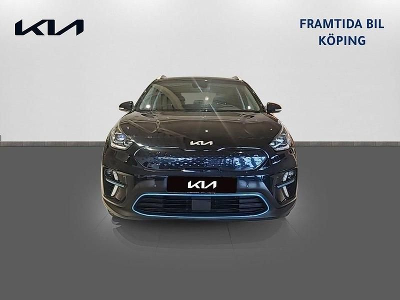 Begagnad Kia e-Niro Advance 150 kW (204 HK) 2021 Blå SUV