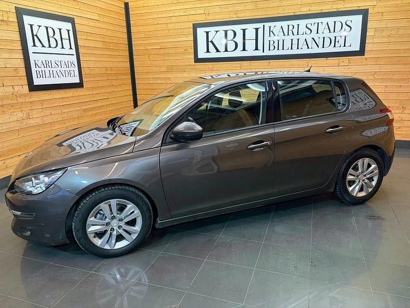 Begagnad Peugeot 308 Active 116 HK (85 kW) 2013