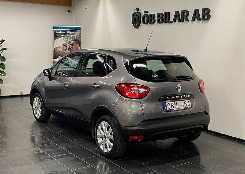 Begagnad Renault Captur 120 HK (88 kW) 2014 Grå SUV