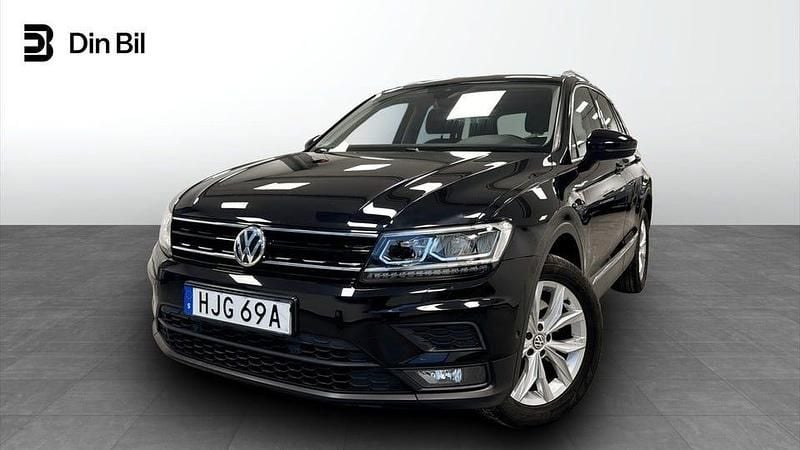 Svart Begagnad 2019 VW Tiguan SUV | 269 900 kr (Marknadspris) - Bild 1/4
