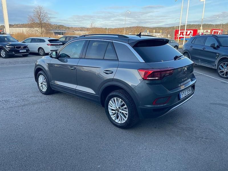 Begagnad VW T-Roc 150 HK (110 kW) 2022 Grå SUV