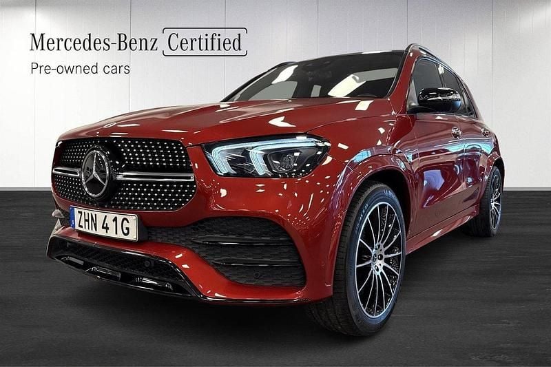 Röd (röd metallic) Begagnad 2022 Mercedes GLE350 AMG SUV | 699 000 kr - Bild 1/4