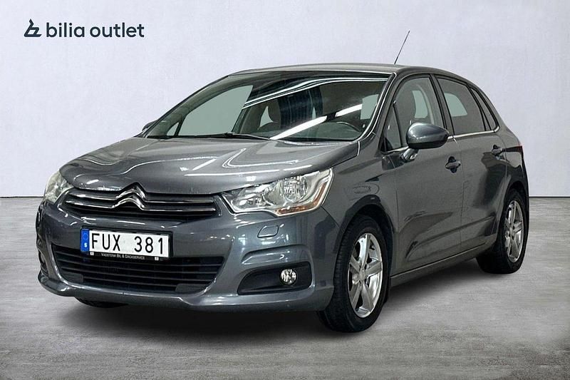 Grå Begagnad 2011 Citroën C4 Halvkombi | 39 900 kr (Superpris) - Bild 1/3