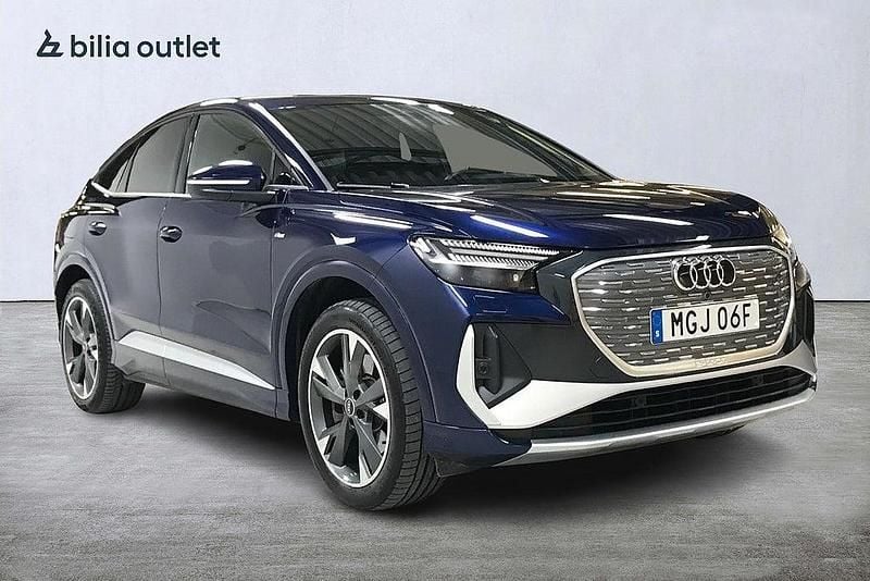 Begagnad Audi Q4 Sportback e-tron 250 kW (340 HK) 2024 Blå SUV