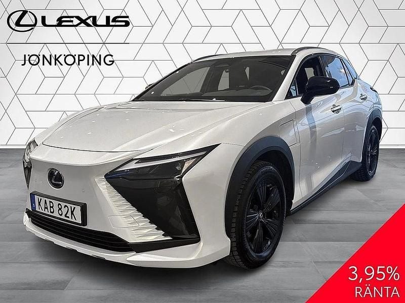 Begagnad Lexus RZ 300e Executive Line 152 kW (207 HK) 2025 Vit SUV