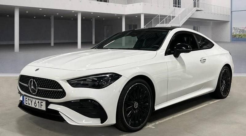 Vit Begagnad 2023 Mercedes CLE300 AMG Sportkupé | 649 000 kr (Marknadspris) - Bild 1/4