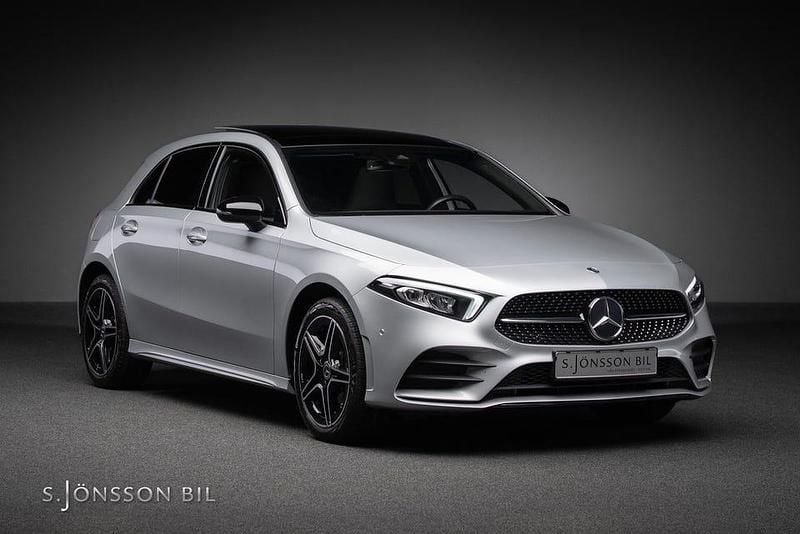 Begagnad Mercedes A250 AMG 218 HK (160 kW) 2023 Iridium silver metallic Halvkombi