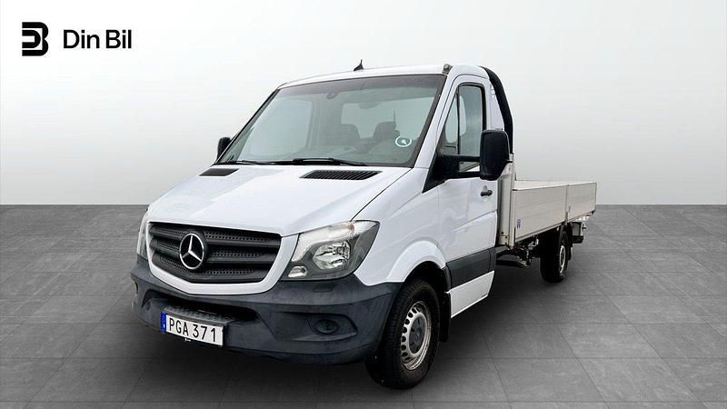 Vit Begagnad 2017 Mercedes Sprinter Van | 249 900 kr (Dyr) - Bild 1/4