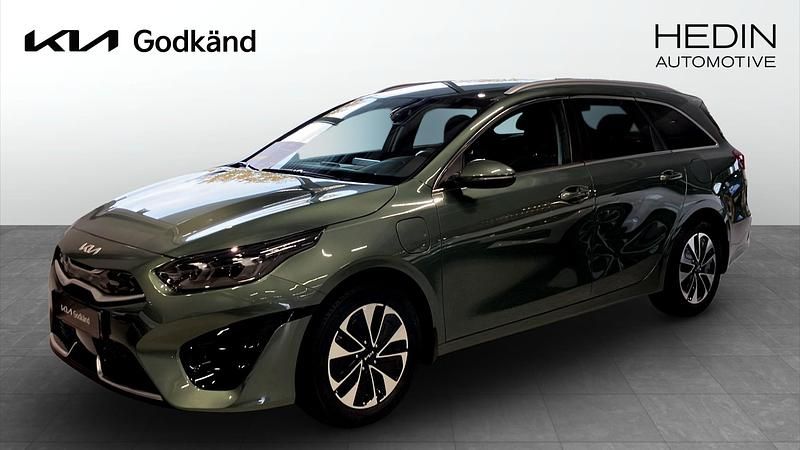 Grön (green) Begagnad 2023 Kia Ceed Sportswagon Kombi | 269 900 kr (Lite dyr) - Bild 1/4