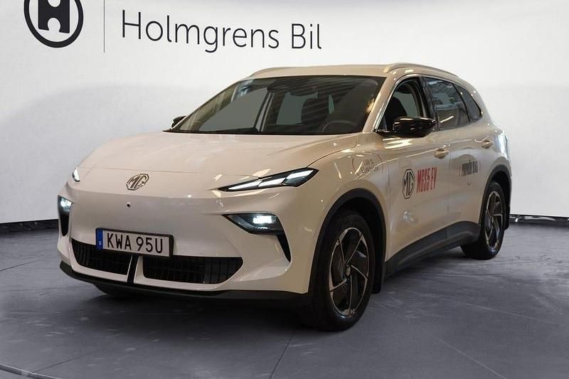 Vit (dover white) Ny 2025 MG MG5 EV Luxury Kombi | 447 990 kr (Dyr) - Bild 1/4