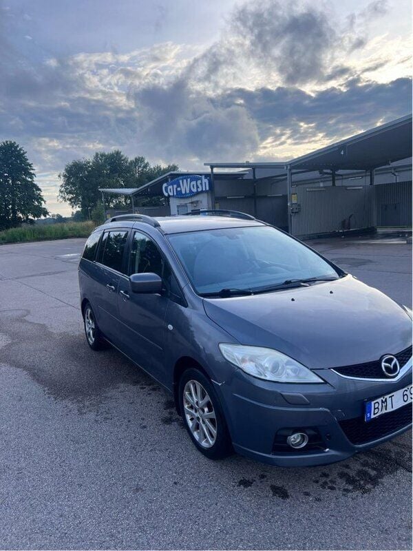 Grå Begagnad 2008 Mazda 5 Minibuss | 18 000 kr (Marknadspris) - Bild 1/4