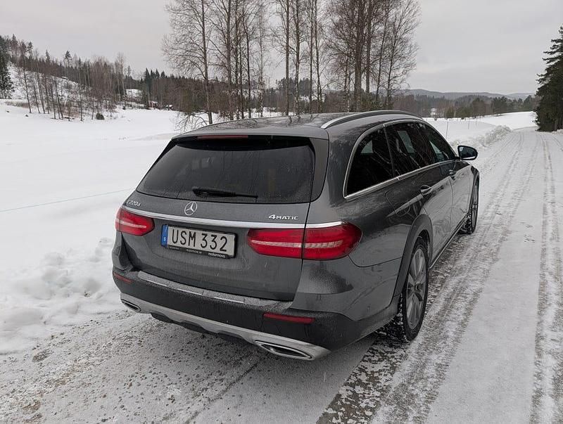 Begagnad Mercedes E220 All-Terrain 194 HK (142 kW) 2019 Kombi