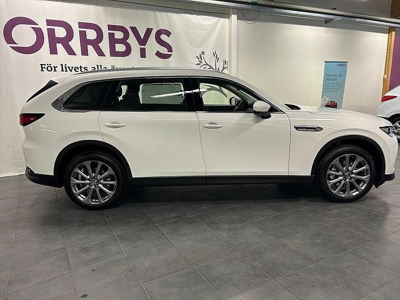 Begagnad Mazda CX-80 Exclusive-Line 254 HK (186 kW) 2024 Artic white SUV