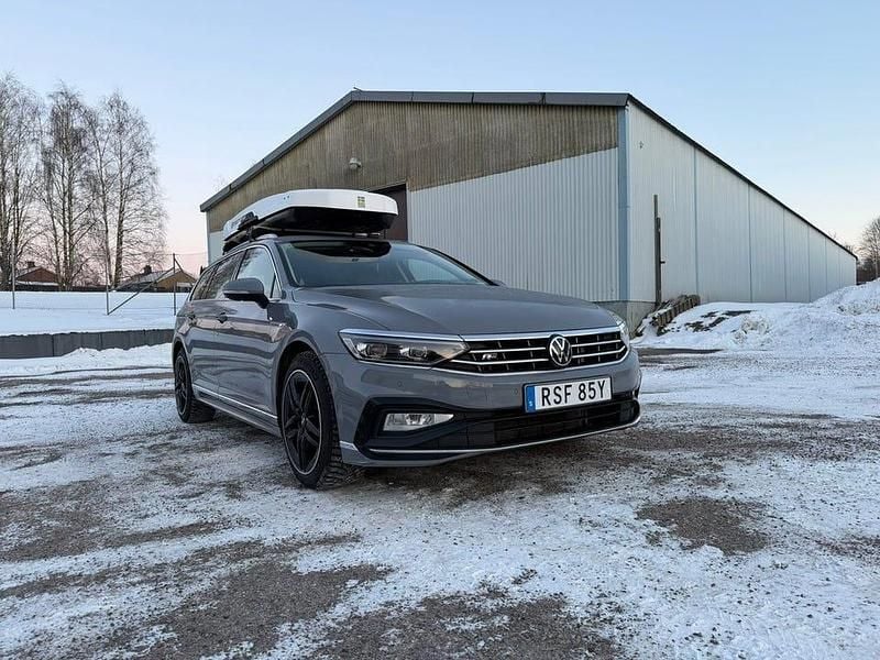 Begagnad VW Passat GT 200 HK (147 kW) 2022 Grå Kombi