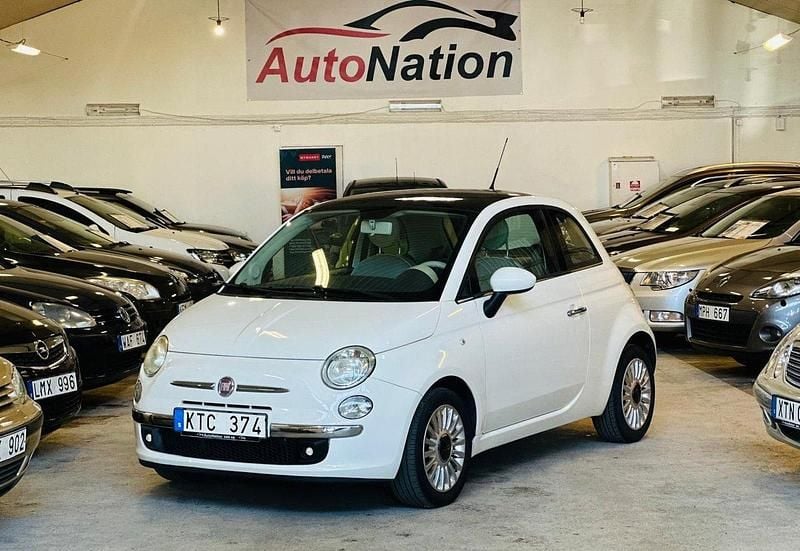 Vit Begagnad 2010 Fiat 500 Lounge Halvkombi | 54 900 kr (Superpris) - Bild 1/4