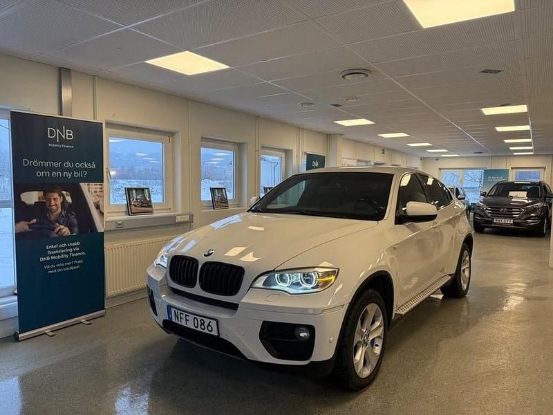 Vit Begagnad 2013 BMW X6 M Sport SUV | 189 900 kr (Marknadspris) - Bild 1/4