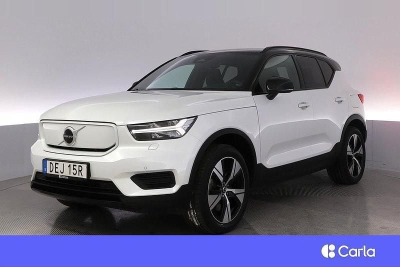 Vit Begagnad 2022 Volvo XC40 Core SUV | 299 900 kr - Bild 1/4