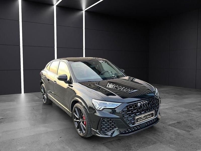 Begagnad Audi RS Q3 Black Edition 400 HK (294 kW) 2021 Svart SUV