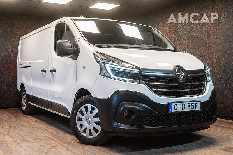 Vit Begagnad 2020 Renault Trafic Van | 239 500 kr (Marknadspris) - Bild 1/4