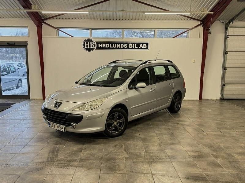 Begagnad Peugeot 307 140 HK (102 kW) 2006 Grå Kombi