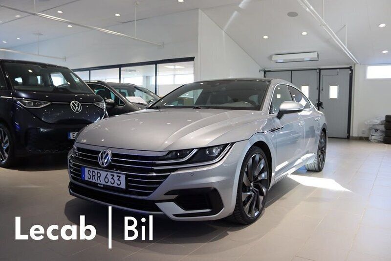 Silver (pyrit silver metallic) Begagnad 2018 VW Arteon GTS Sedan | 239 500 kr (Marknadspris) - Bild 1/4