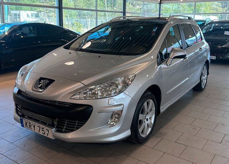Ljusgrå Begagnad 2010 Peugeot 308 Kombi | 34 900 kr (Marknadspris) - Bild 1/4