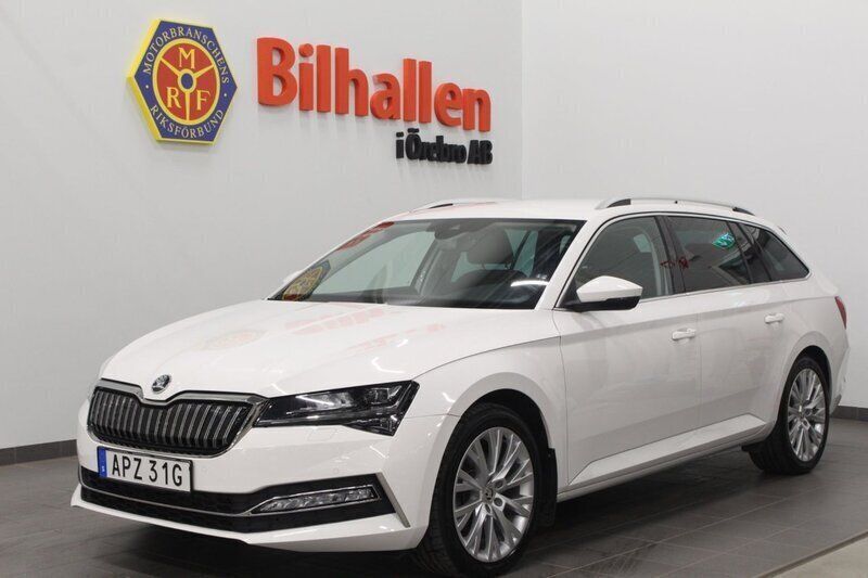 Vit Begagnad 2021 Skoda Superb Style Kombi | 299 000 kr (Bra pris) - Bild 1/4
