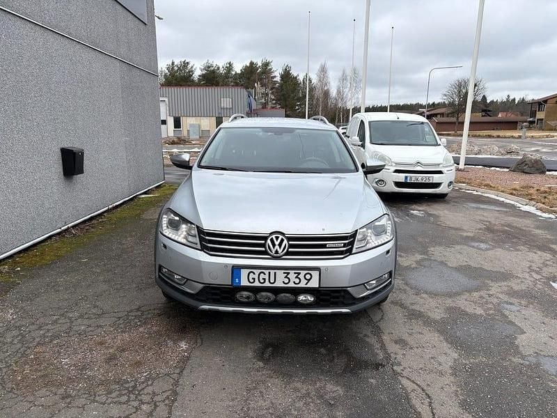 Begagnad VW Passat Alltrack 177 HK (130 kW) 2014 Silver Kombi
