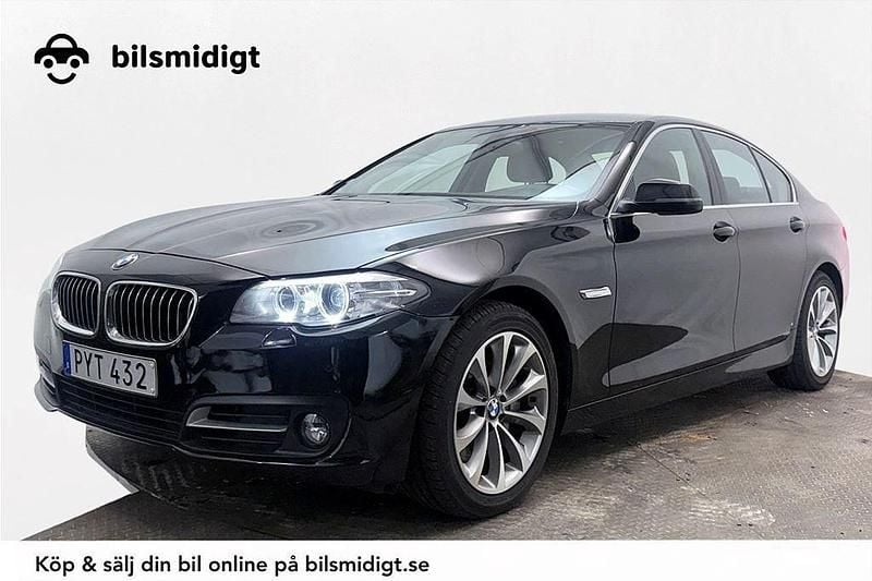 Svart Begagnad 2015 BMW 530 Sedan | 253 900 kr (Lite dyr) - Bild 1/3