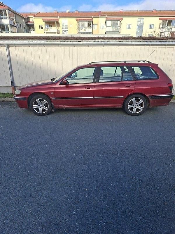 Begagnad 2004 Peugeot 406 Kombi | 8 000 kr (Bra pris) - Bild 1/2