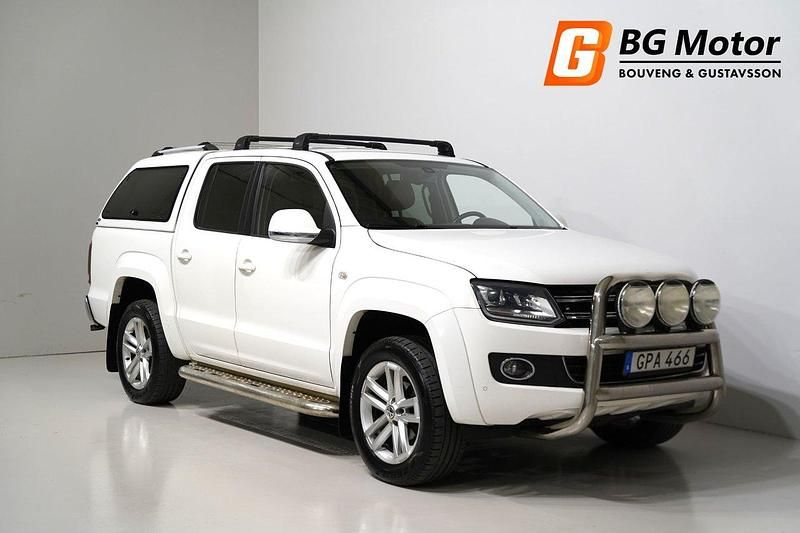 Vit Begagnad 2015 VW Amarok Highline Pickup | 184 900 kr (Marknadspris) - Bild 1/4
